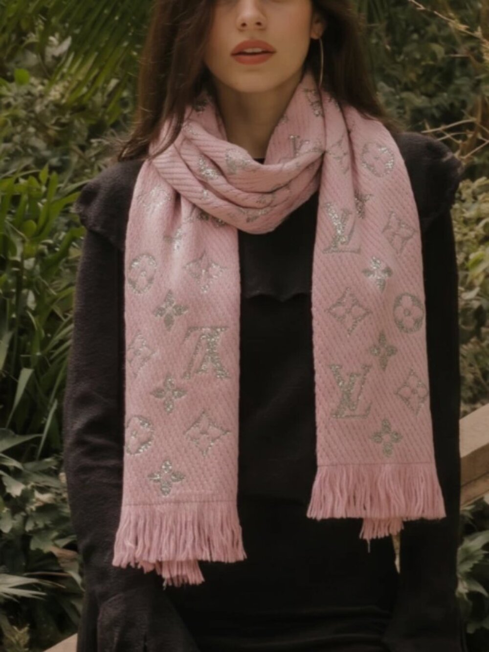 Auth Louis Vuitton Pink Gold Logomania Monogram Wool Silk Scarf Fringe M70466